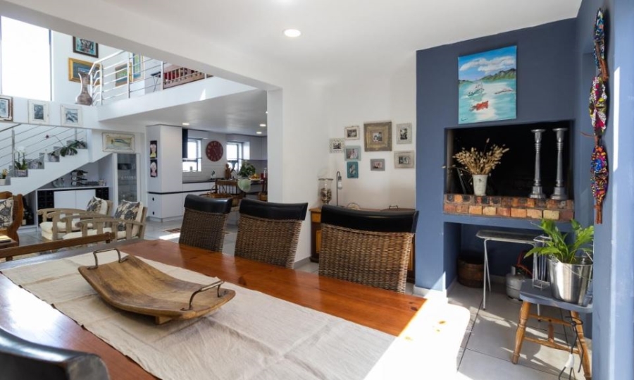 3 Bedroom Property for Sale in Sandy Point Western Cape